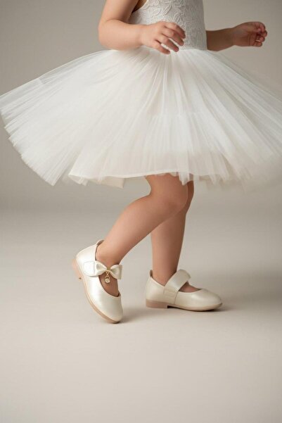 Görkem bebe ayakkabı ve tekstil LÁNYBABETTA