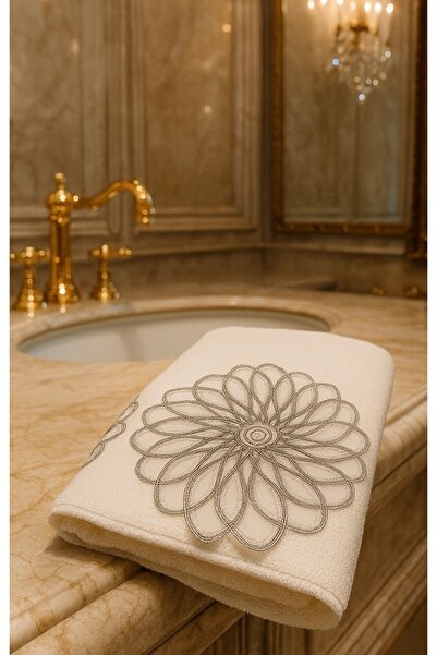 Çeyiz Bahçesi Cremă pentru prosoape de mână din catifea Kure 50 × 90