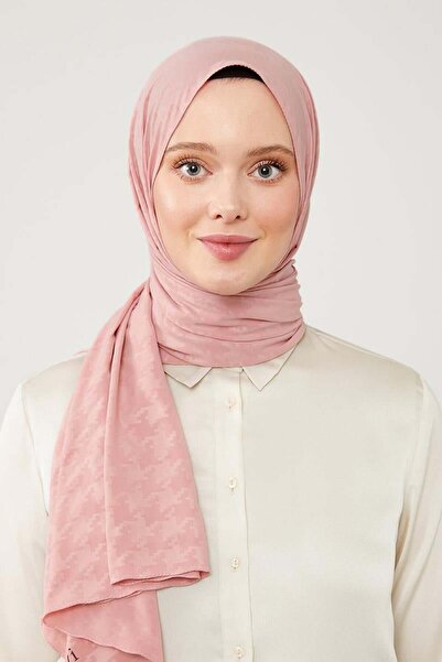 Levidor Jacquard Puzzle Patterned Elegance Shawl - Puppy