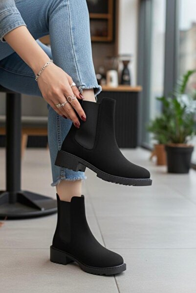 marinarosse حذاء مارتا نسائي من جلد الغزال الأسود - مقاوم للماء ومرن