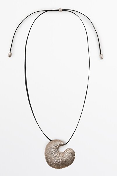 Massimo Dutti Fosil parça uçlu kolye