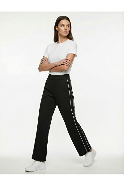 Koton με ρέλι Αθλητικό παντελόνι με ελαστική μέση και φαρδύ πόδι