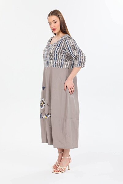 della moor Φαρδύ φόρεμα με ιταλικό λουλουδάτο σχέδιο βιζόν