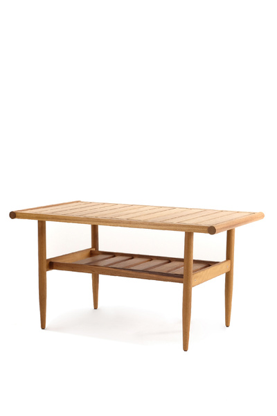 Surtone Girift Açık Kahve İroko Ahşap Alçak Bahçe Masası