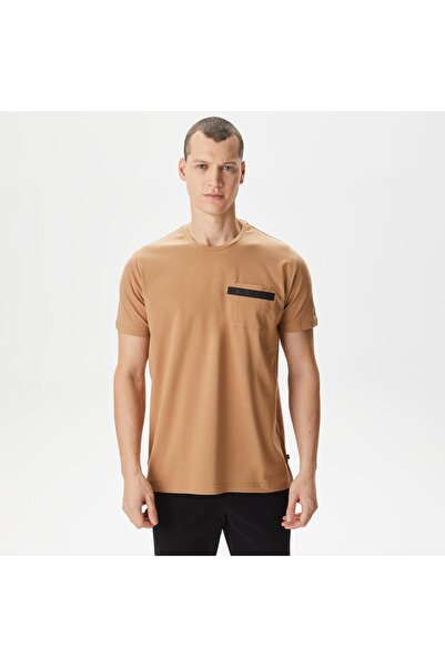 Nautica Men's Beige Standard Fit T-Shirt