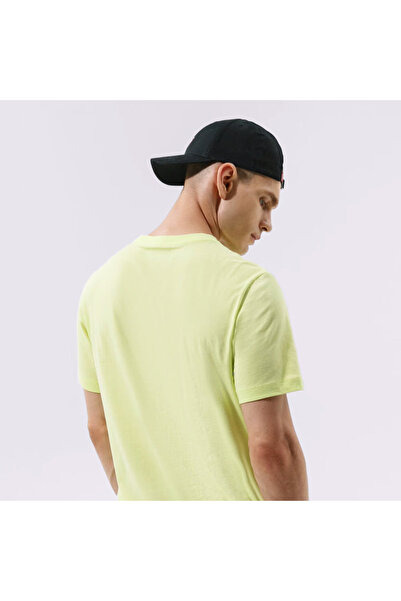 Nike Sportswear Club Men's Green T-Shirt