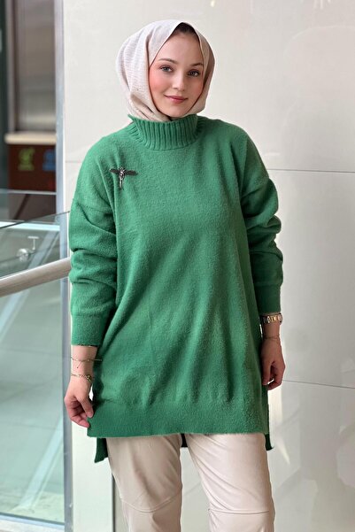 Nuss Angora Tunic with a Crew Neck, Short in the Front and Long in the Back