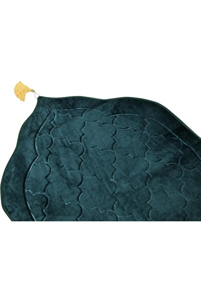 Home Dwell Premium Velvet Prayer Mat 70x110 cm – Anti-Slip with Tasbeeh – Green