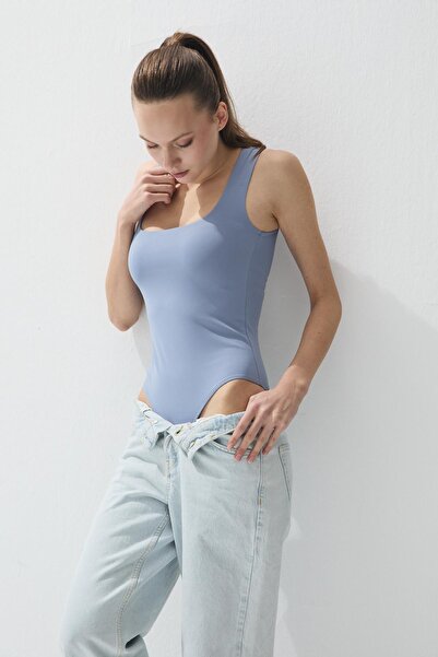 TUBİA Body pentru femei albastru deschis cu decolteu pătrat nasturi