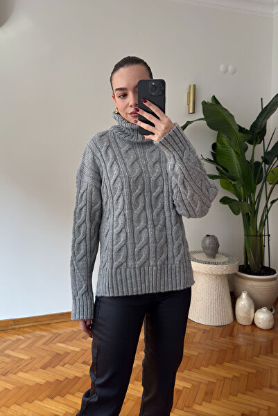 MAGARDE Pulover tricotat cu împletituri înalte - GRI