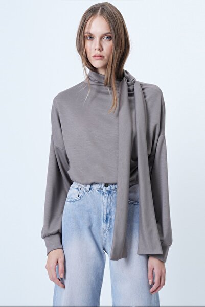 Trend Alaçatı Stili Kadın Vizon Şal Detaylı Regular Fit Modal Kumaş Bluz ALC-...