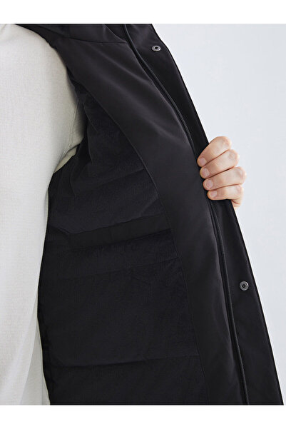 LC Waikiki Men's Black Standard Fit Hooded Coat