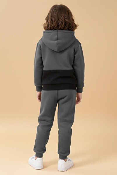 Perendi Boy's Hooded Kangaroo Pocket 2-Color Sweatshirt and Comfortable Fit Fleece-Lined Jogger Bottom Set –