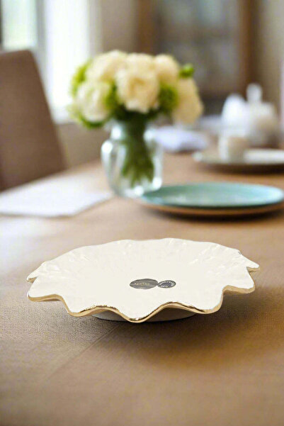 REDTAG Ivory Round Metal Platter