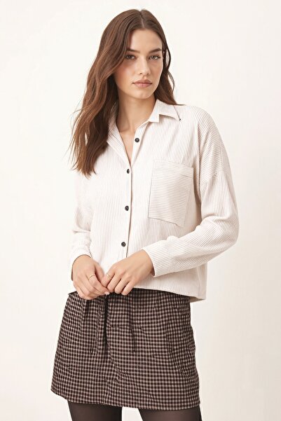 armonika Women's White Pocket Oversized Slim F Corded Fabric Velvet Shirt Arm-24K001076