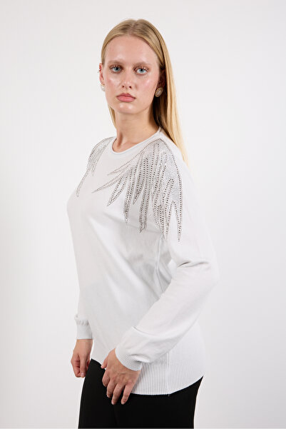 Clothes Fast Women's White Shoulder Embroidered Round Neck Knitwear Blouse