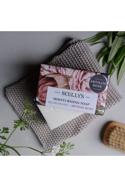 Scullys Săpun artizanal, bujor roz pal (negru), 150 g