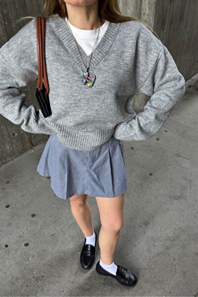 bases. V Neck Soft Textured Relaxed Fit Knitwear Sweater