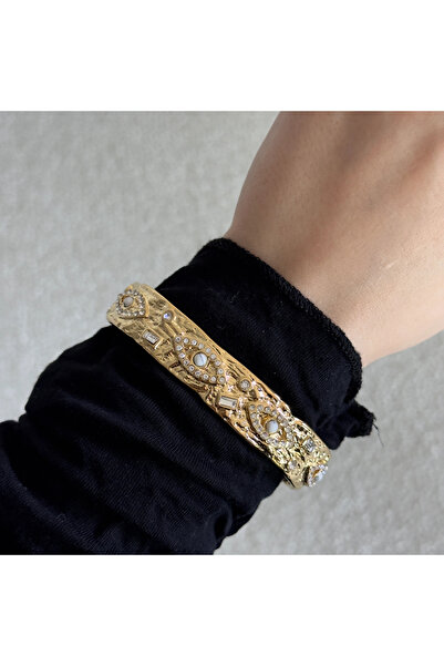 Vitastyle Vintage Steel Clasp Bracelet with Gold Color Eye Shape Stone Detail