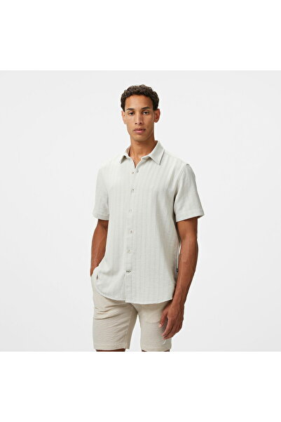 Nautica Men's Beige Classic Fit Shirt