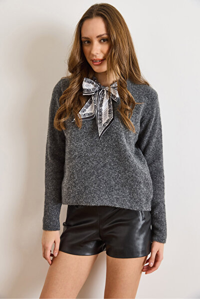 Olalook Women's Smoked Scarf Detailed Soft Textured Long Sleeve Knitwear Sweater Kzk-19001085