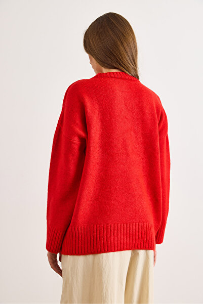 Olalook Women's Red Crew Neck Thick Wick Detail Oversized Knitwear Sweater Kzk-19001088