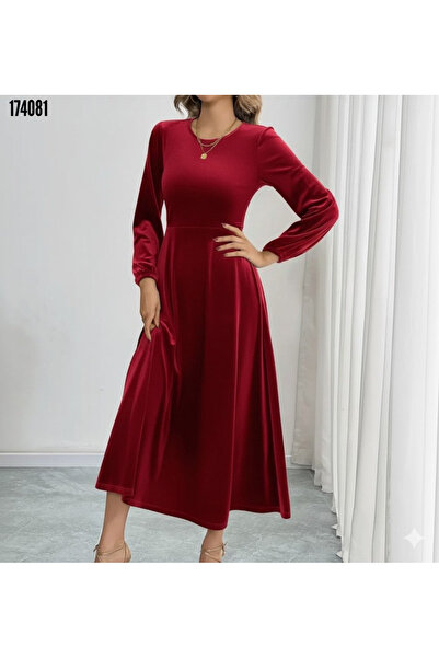 Valeria Butik Long Sleeve Velvet Dress