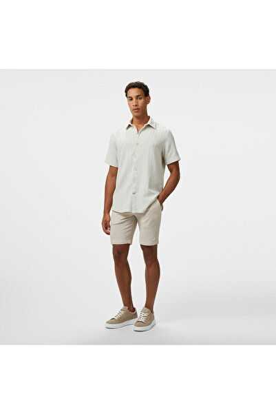 Nautica Men's Beige Classic Fit Shirt