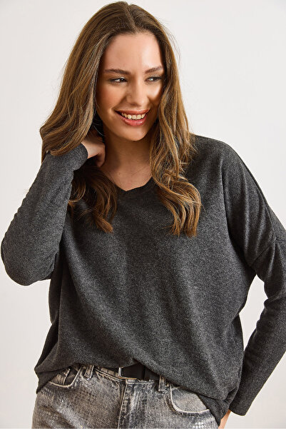 Olalook Women's Smoked V-Neck Basic Winter Soft Blouse Blz-19003179