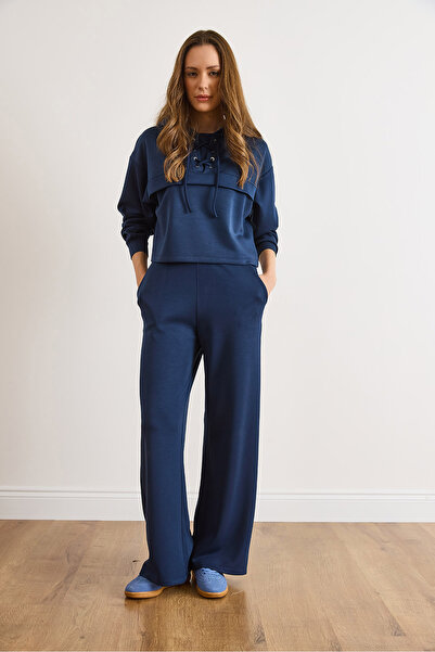 Olalook Women's Navy Blue Eyelet Detailed Top Pocket Bottom Tracksuit Set Etkm-0000090