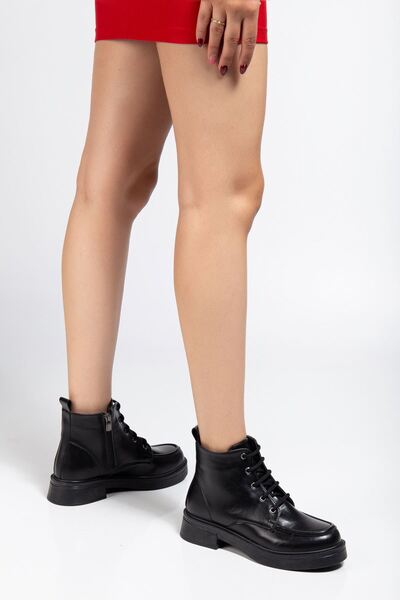 Budi 02-2001 Black Wrinkled Patent Leather Lace-Up Zippered Casual Women's Boots