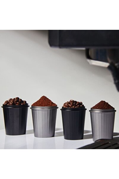 Seven Two Seven كوب قياس القهوة باللونين الفضي والأسود