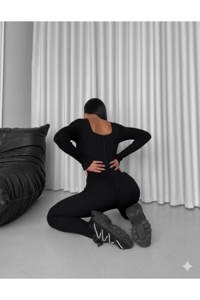 Pretty shapewear jumpsuit with zipper