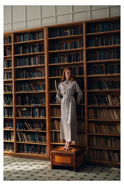 Etrucci Φόρεμα με λεπτομέρεια στο γιακά και στο μπροστινό μέρος, με χειροποίη...