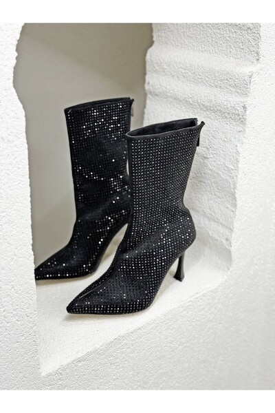 NUR KARACA 26K6033 TAŞLI SİVRİ BURUN 9CM TOPUKLU BOT KADIN