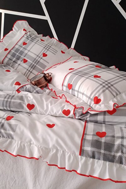 GÖRMEZ TEKSTİL Love Check - Red Double Size Ornate Stitched Ruffle Bedding Set Natural Cotton