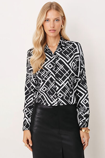 armonika Women's Black Square Pattern Oversized Long Basic Hijab Shirt Arm-26K001074