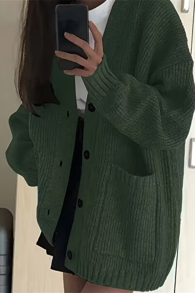 COOL TARZ Women's Oversized Pocket Buttoned V-Neck Knitwear Cardigan