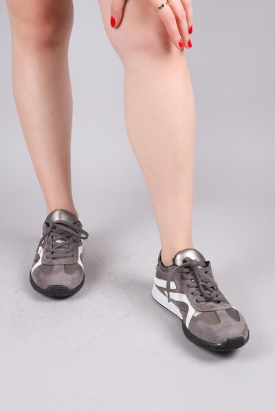 Birikon Orsa Leather Suede Garnished Sneakers Gray