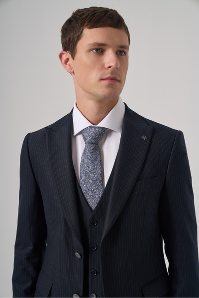 Morven Men's Navy Blue Polyviscon Trend Striped Slim Fit Pointed Collar Vest Set Suit