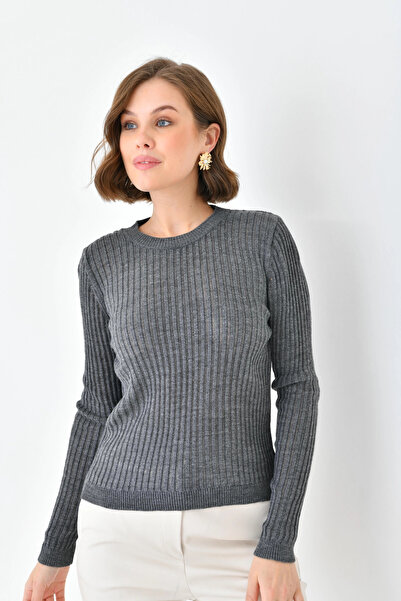 Park Karon Women's Crew Neck Knit Detail Knitwear Sweater