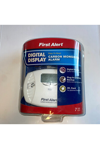 First Alert كاشف أول أكسيد الكربون CO615 ثنائي الطاقة (110 فولت)