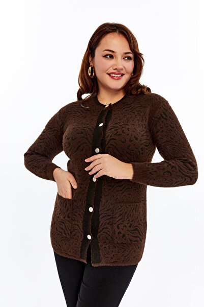 Laden Knitwear Large Size Women's Winter Bearded Soft Mother Cardigan