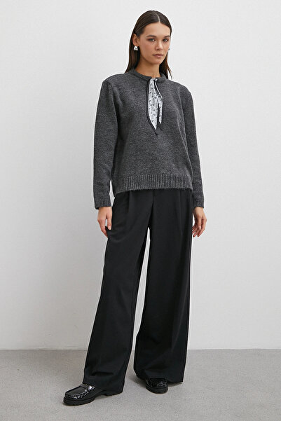 Never more Long Sleeve Sweater with Scarf Gray