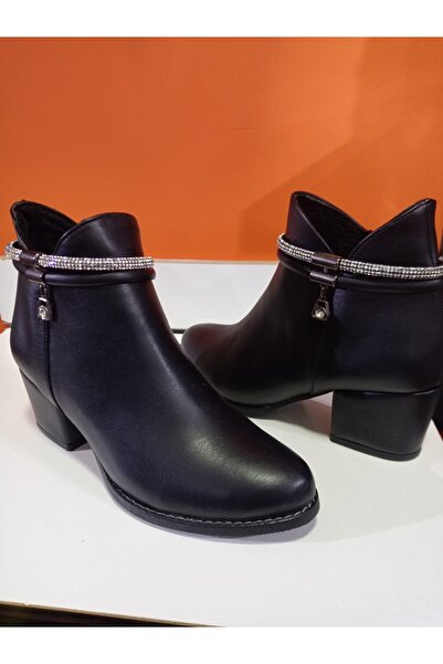 VARLIK AYAKKABI Νέα σεζόν μπότες με χοντρό τακούνι και στρας