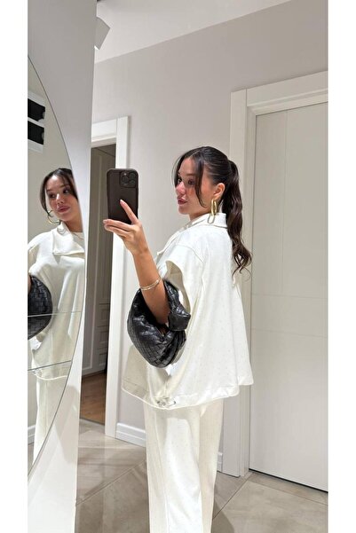 La Perla Boutique Double Set with Rubber Bell and Stone