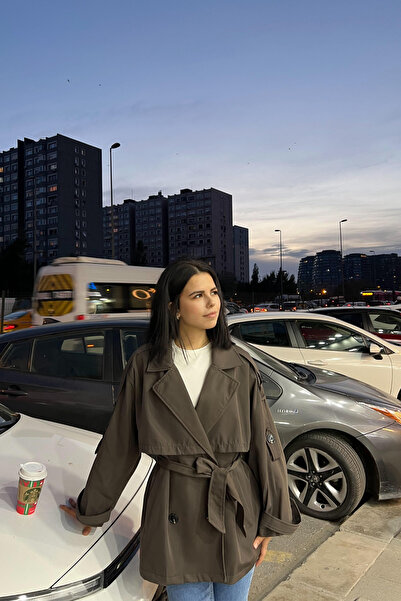 thesunfyre ЖІНОЧИЙ Оверсайз-пальто з ґудзиками, коміром-стійкою та поясом