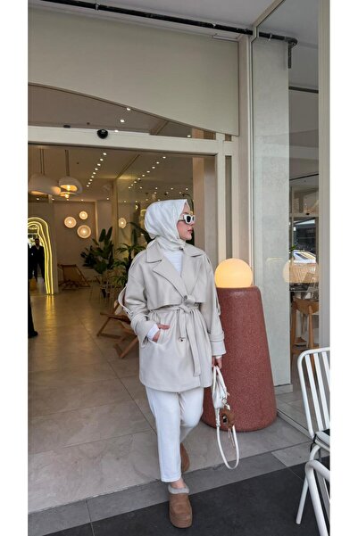 Molly Nelly Γυναικείο μεσαίο μήκος με λεπτομέρεια κασετίνας με λαιμόκοψη