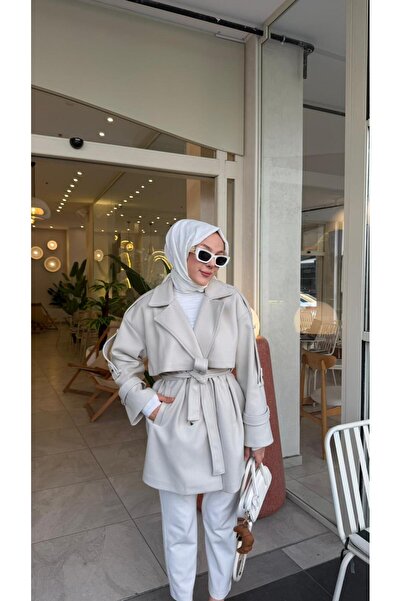 Molly Nelly Γυναικείο μεσαίο μήκος με λεπτομέρεια κασετίνας με λαιμόκοψη