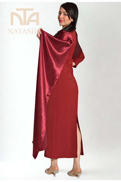 NATASHA Fashion A classic dress with a distinctive design